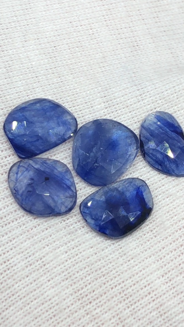 画材 Sapphire Genuine Fine TGSC 13.50 Ct Deep Blue Sapphire, Fancy Shape, Size 11 to 11.50 mm